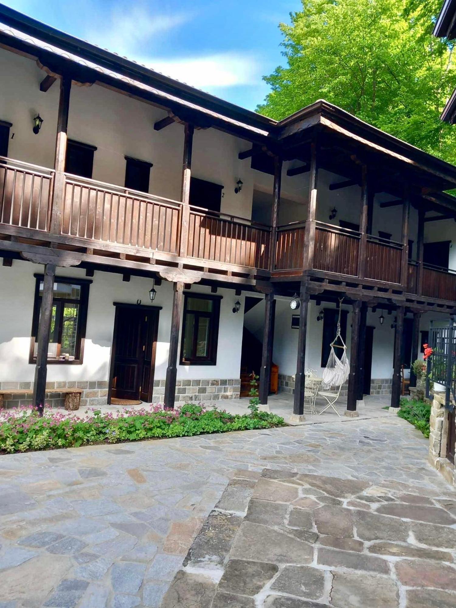 Verta House Tryavna Eksteriør billede